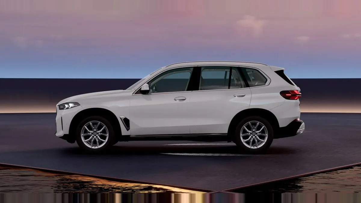 BMW X5 xDrive30d xLine de renting en Valencia — vista 6