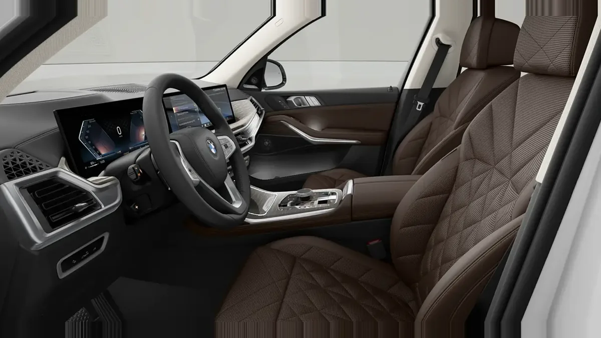 BMW X7 xDrive40i de renting en Valencia — Interior