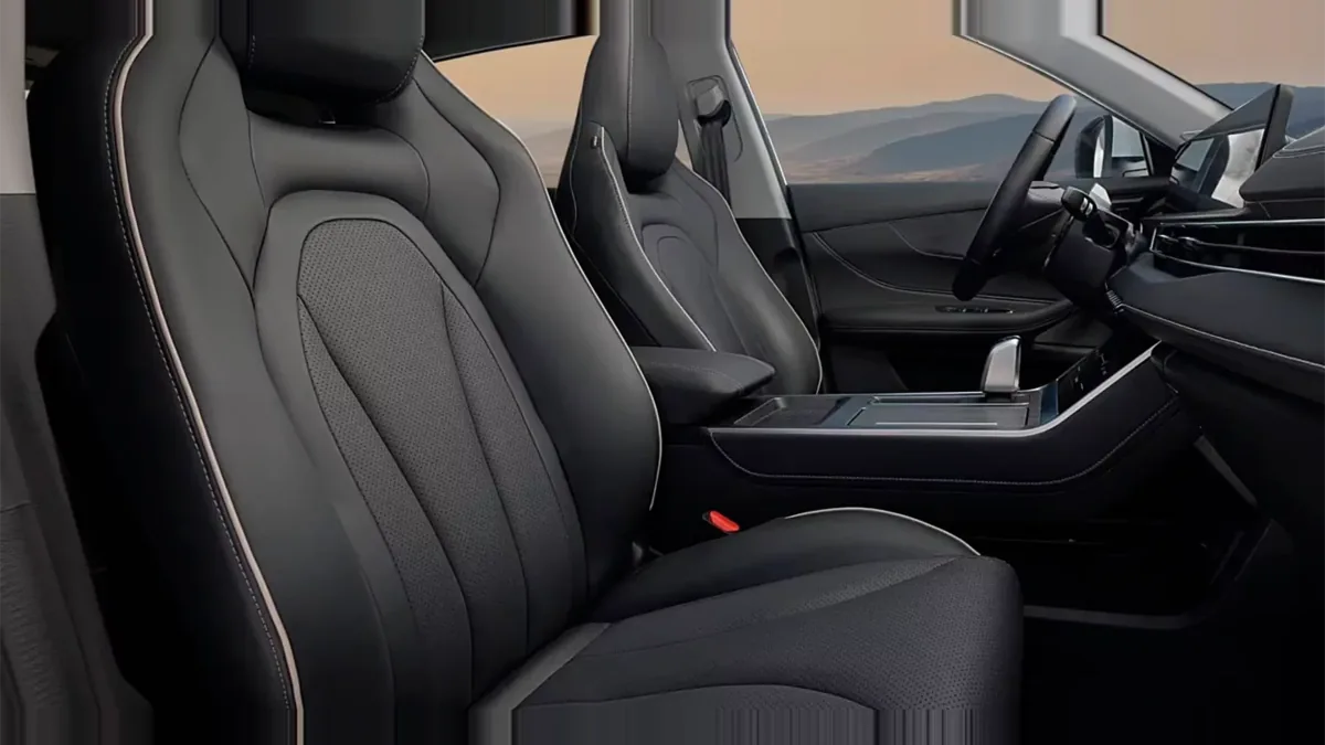Ebro s400 1.5 DHE HEV Excellent CVT GRY de renting en Valencia — vista 6