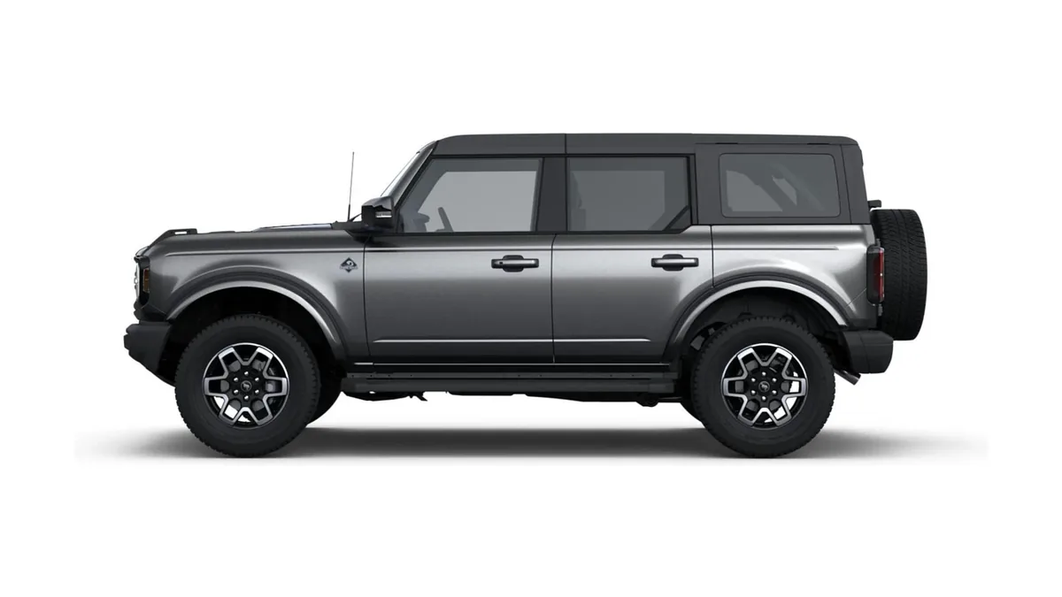 Ford Bronco Outer Banks 2.7 Ecoboost 335CV Automático 4x4 de renting en Valencia — Lateral