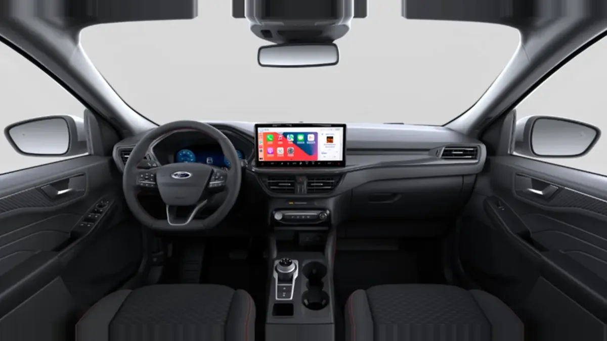 Ford Kuga ST-Line 2.5 Duratec PHEV 243cv II de renting en Valencia — Delantera