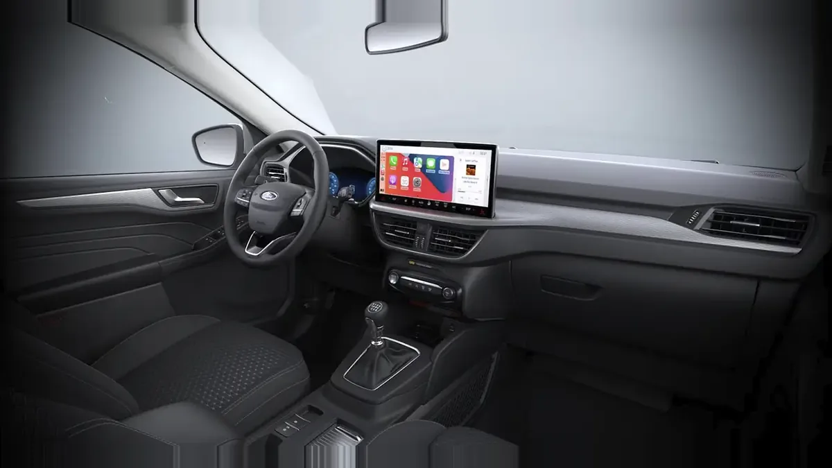Ford Kuga Titanium 1.5 Ecoboost 150CV II de renting en Valencia — Interior