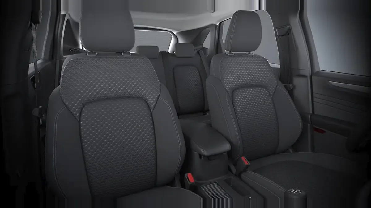 Ford Kuga Titanium 1.5 Ecoboost 150CV II de renting en Valencia — vista 6