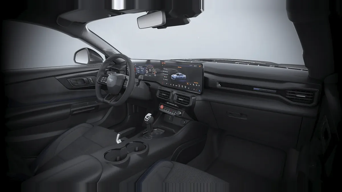 Ford Mustang 5.0 Ti-VCT V8 Mustang Dark House AT de renting en Valencia — Interior