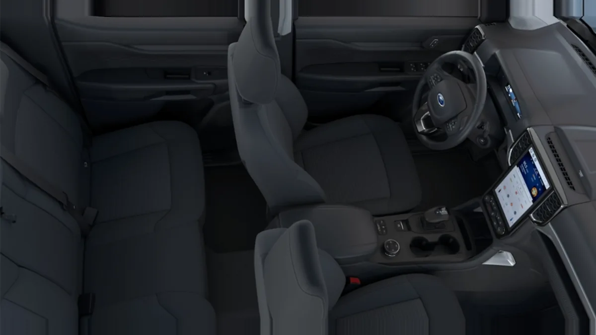 Ford Ranger XLT Doble Cabina 2.3 TVCT PHEV 280CV Automática II de renting en Valencia — vista 6