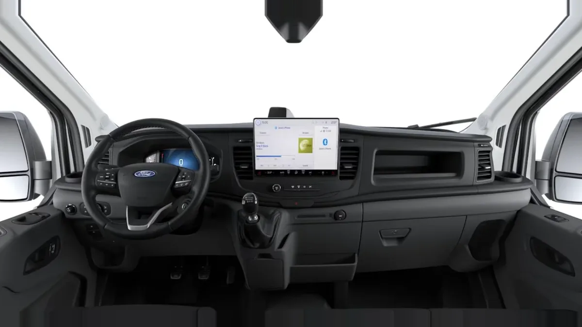 Ford TRANSIT 350 L2 Trend N1 EcoBlue 96kW FWD de renting en Valencia — Interior