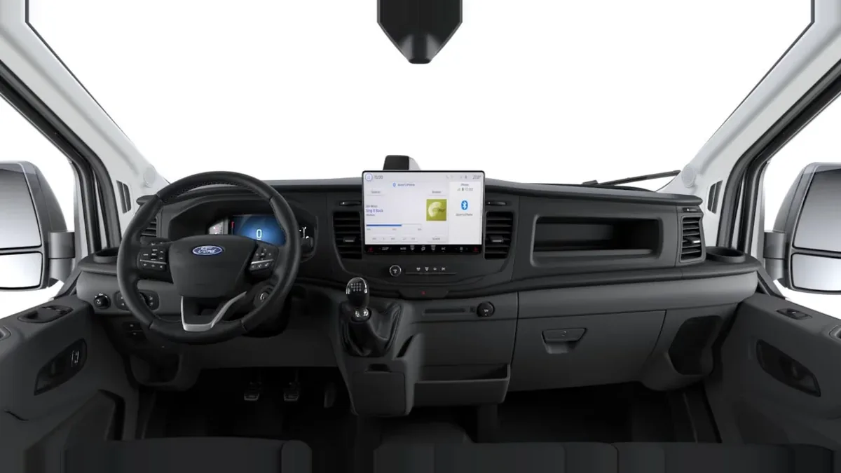 Ford TRANSIT 350 L3 Trend N1 EcoBlue 96kW FWD de renting en Valencia — Interior