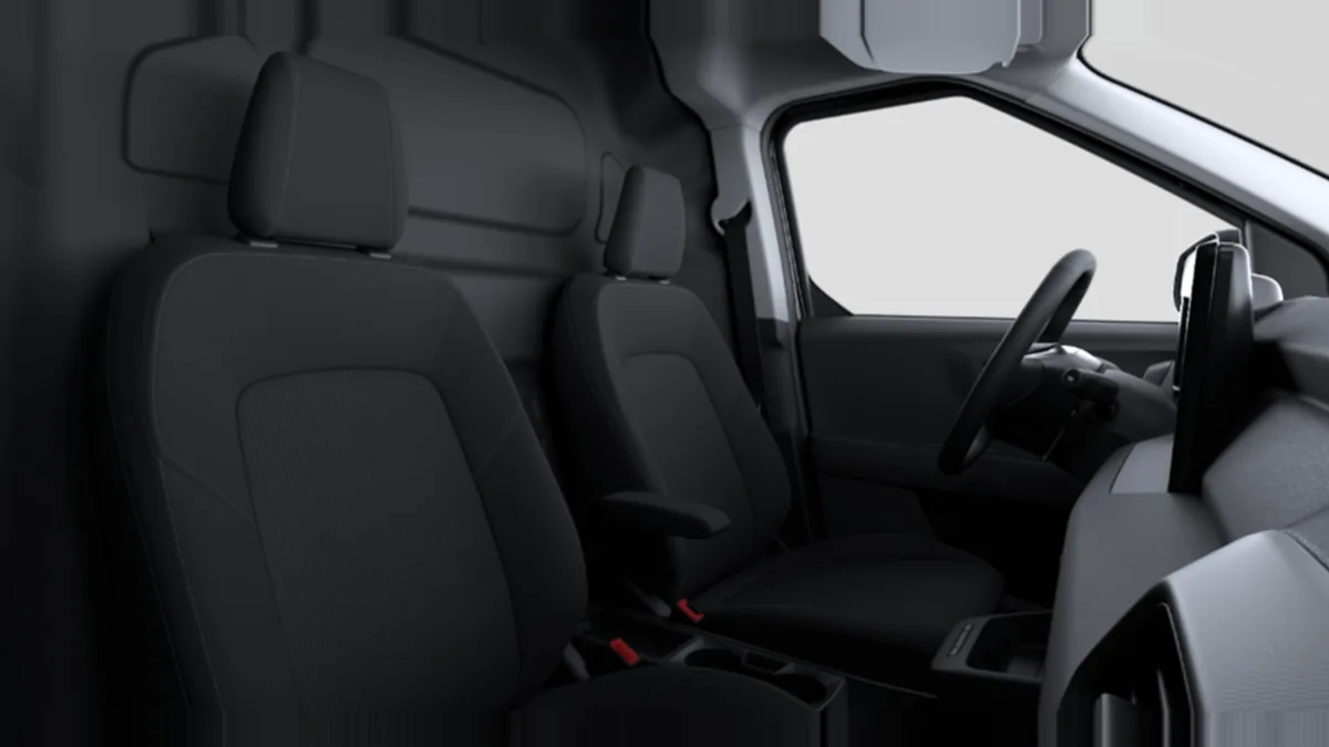 Ford Transit Courier Van Trend BEV 136cv Automática II de renting en Valencia — vista 6