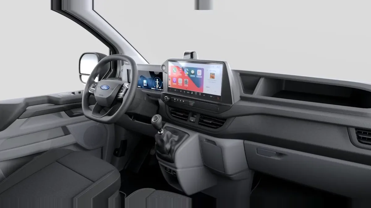 Ford TRANSIT CUSTOM Kombi 2.0 EcoBlue 100kW 320 L1 Trend de renting en Valencia — Delantera