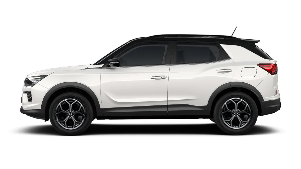 KGM Korando G15 Urban Plus 4x2 de renting en Valencia — Lateral