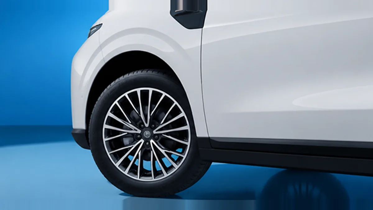 Leapmotor B10 BEV 56.2kWh LifePro AT de renting en Valencia — vista 6