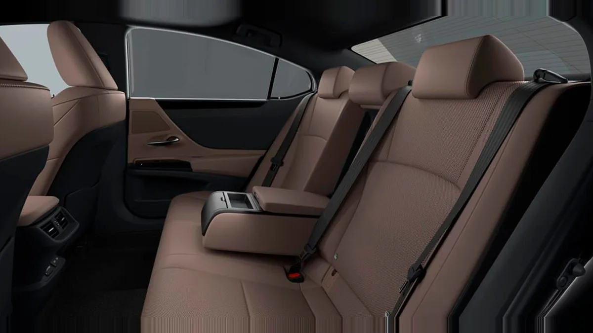 Lexus ES 2.5 300h Premium de renting en Valencia — vista 6