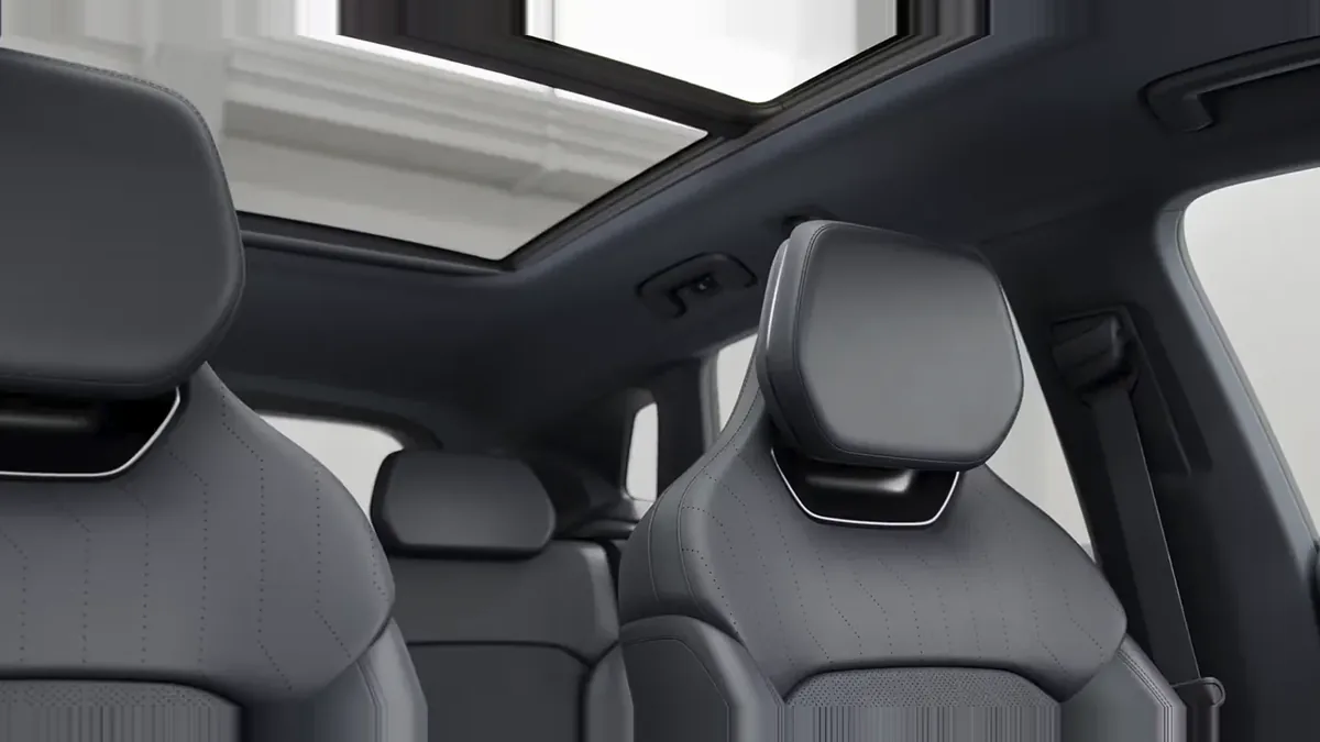 Lynk & Co 08 1.5 PHEV Core de renting en Valencia — Interior