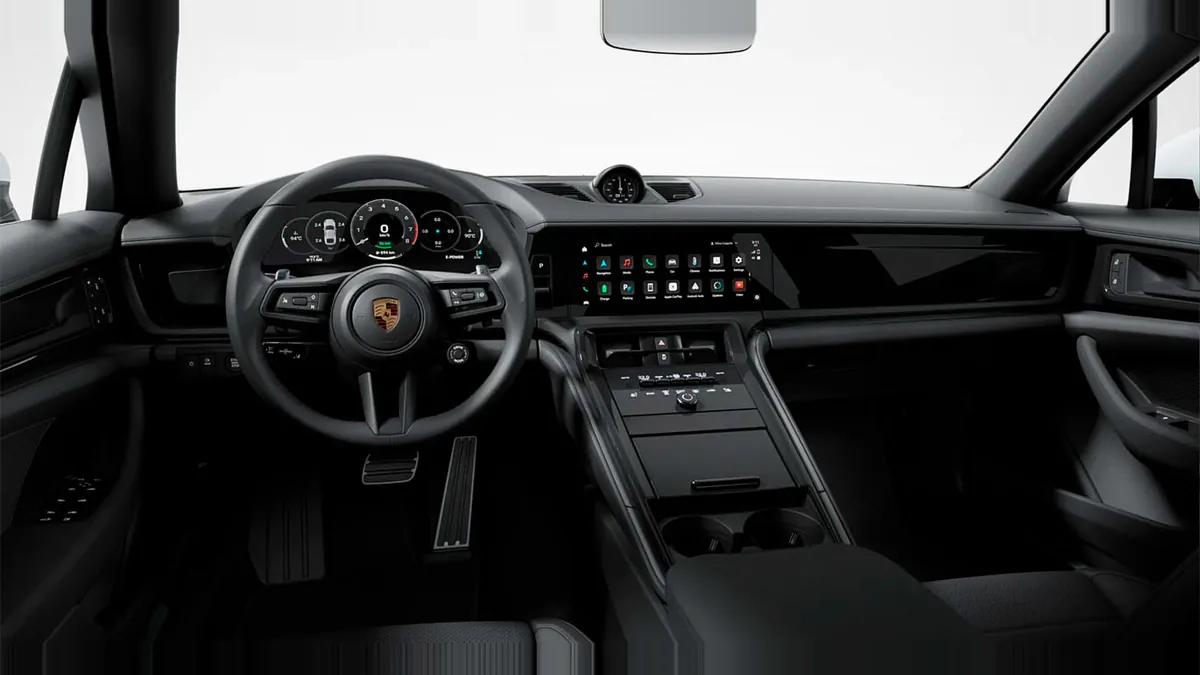 Porsche Panamera 4 E-Hybrid Executive de renting en Valencia — Delantera