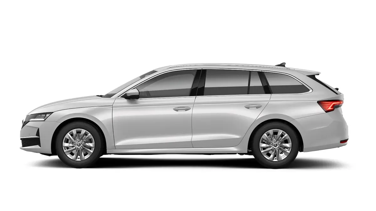 Škoda Octavia Combi 2.0 TDI DSG Selection de renting en Valencia — Trasera