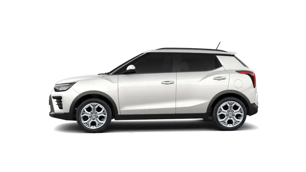 KGM Tívoli G15 Urban Plus 4x2 de renting en Valencia — Trasera