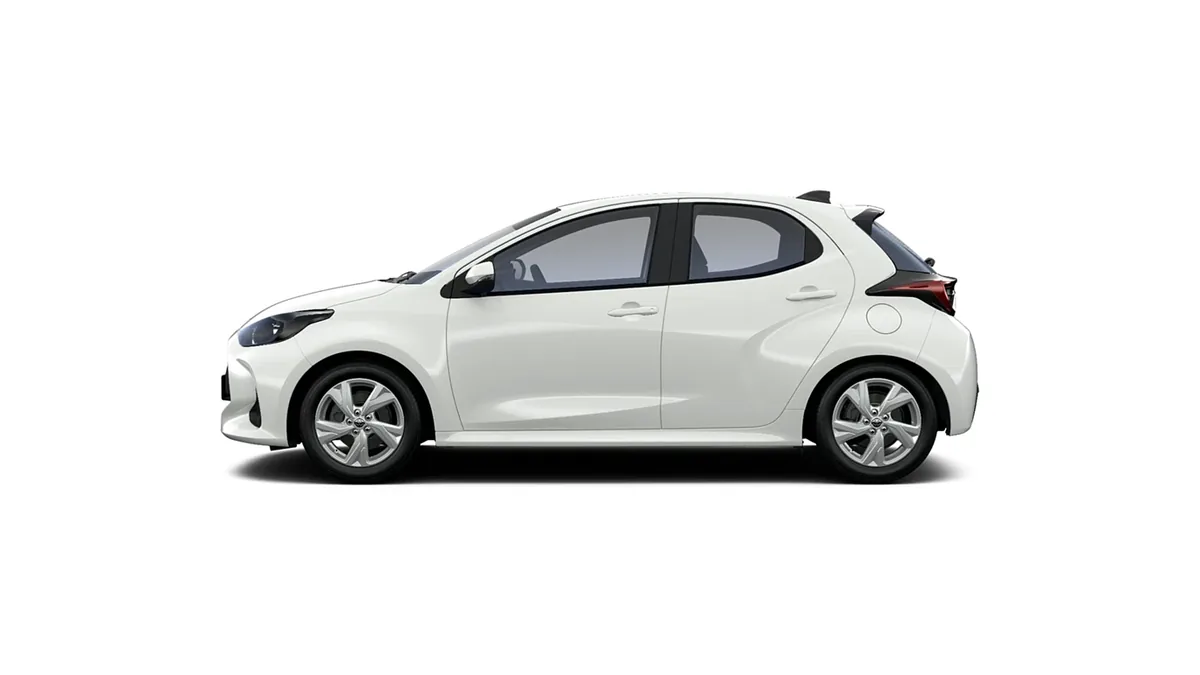 Toyota Yaris 120H 116CV Active de renting en Valencia — Delantera