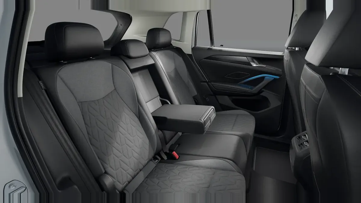 Volkswagen Tiguan "Más" 2.0 TDI DSG de renting en Valencia — vista 9
