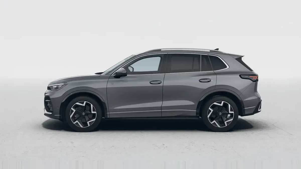 Volkswagen Tiguan R-Line 1.5 eTSI 110kW DSG de renting en Valencia — Delantera